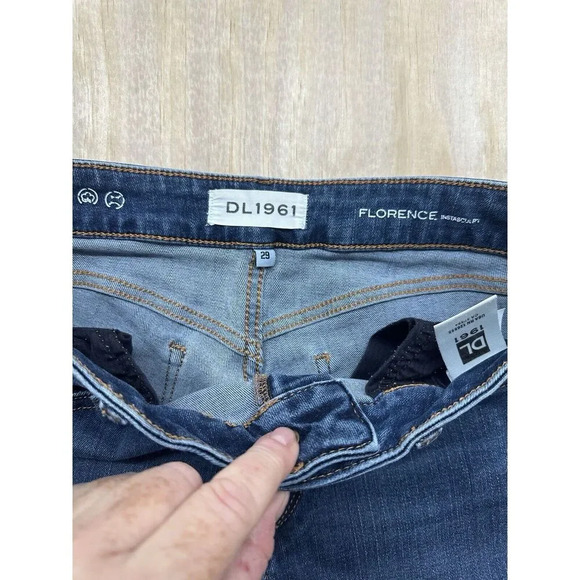 DL1961 Florence Instasculpt Mid Rise Skinny Carolina Wash Jean Women's 29 (8) - Picture 2 of 6